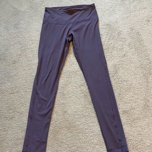 Purple leggings - M